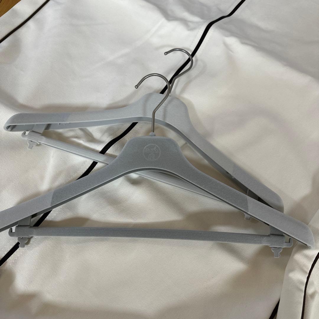 エルメス　ガーメントケースとハンガ➖　2組