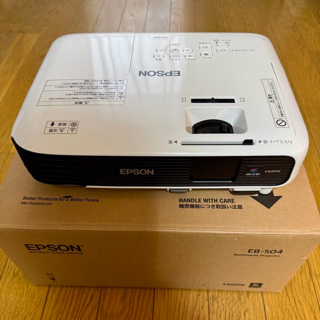 EPSON EB-S04 プロジェクター