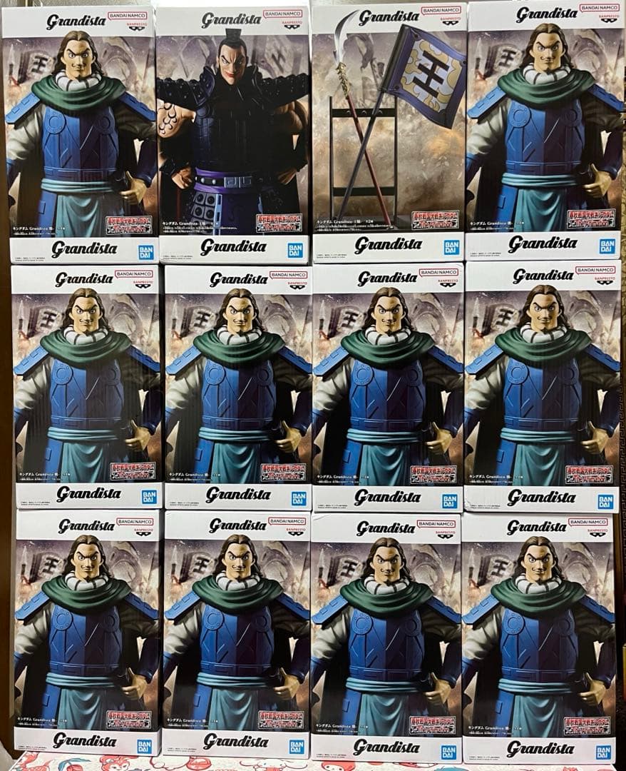 キングダム　GRANDISTA 騰フィギュア10体と王騎1体と旗と矛１個の12点
