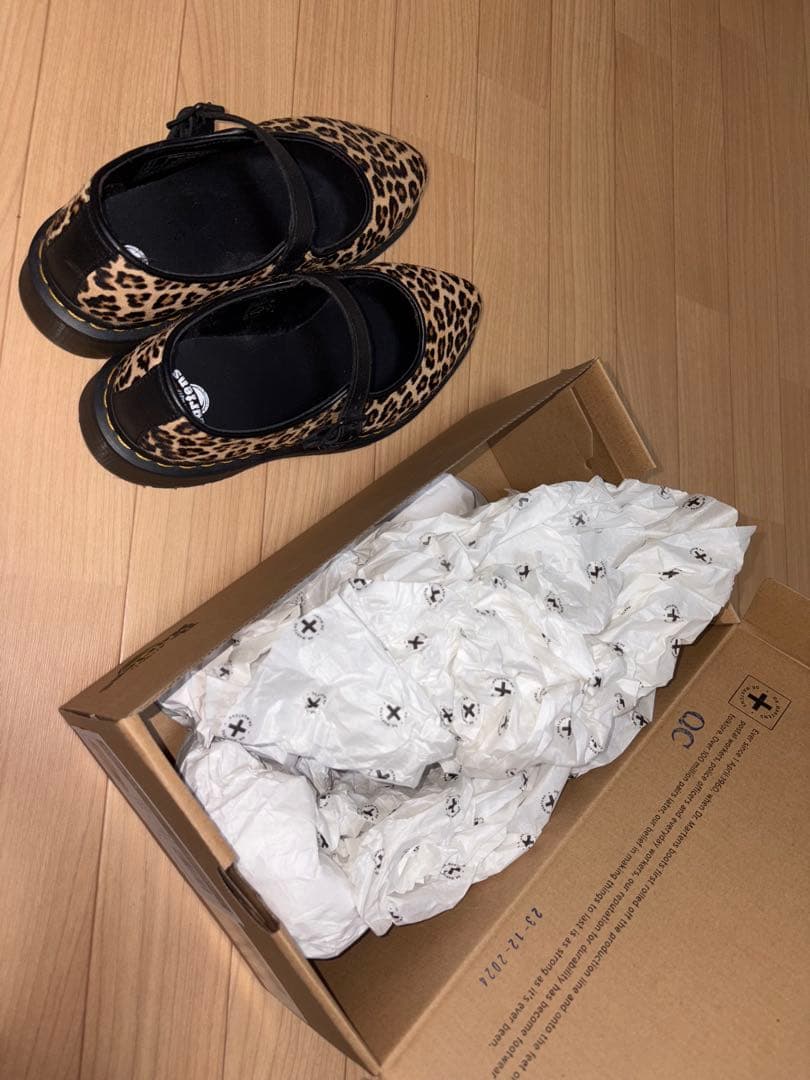 ユナ Dr. Martens ヒョウ柄 メリージェーン 靴