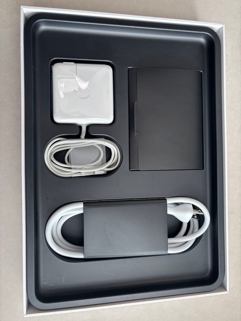 【美品】MacBook Pro 2015 13インチ i7/16GB/512GB