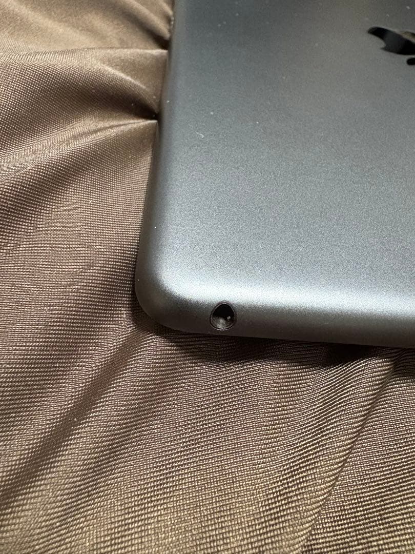 iPad 第8世代 32GB バッテリー89% スペースグレー