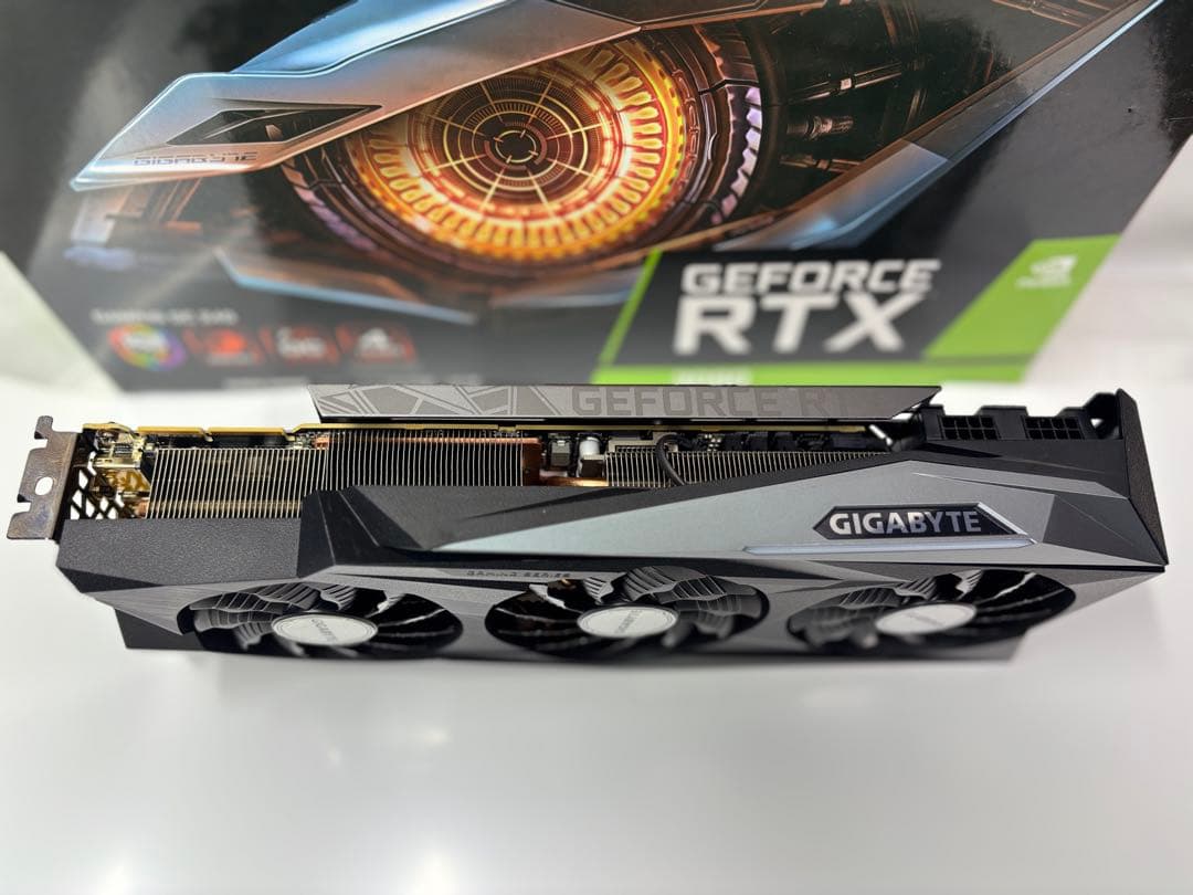 グラフィックボード・グラボ・ビデオカード GIGABYTE GeForce RTX 3090 GAMING OC 24G