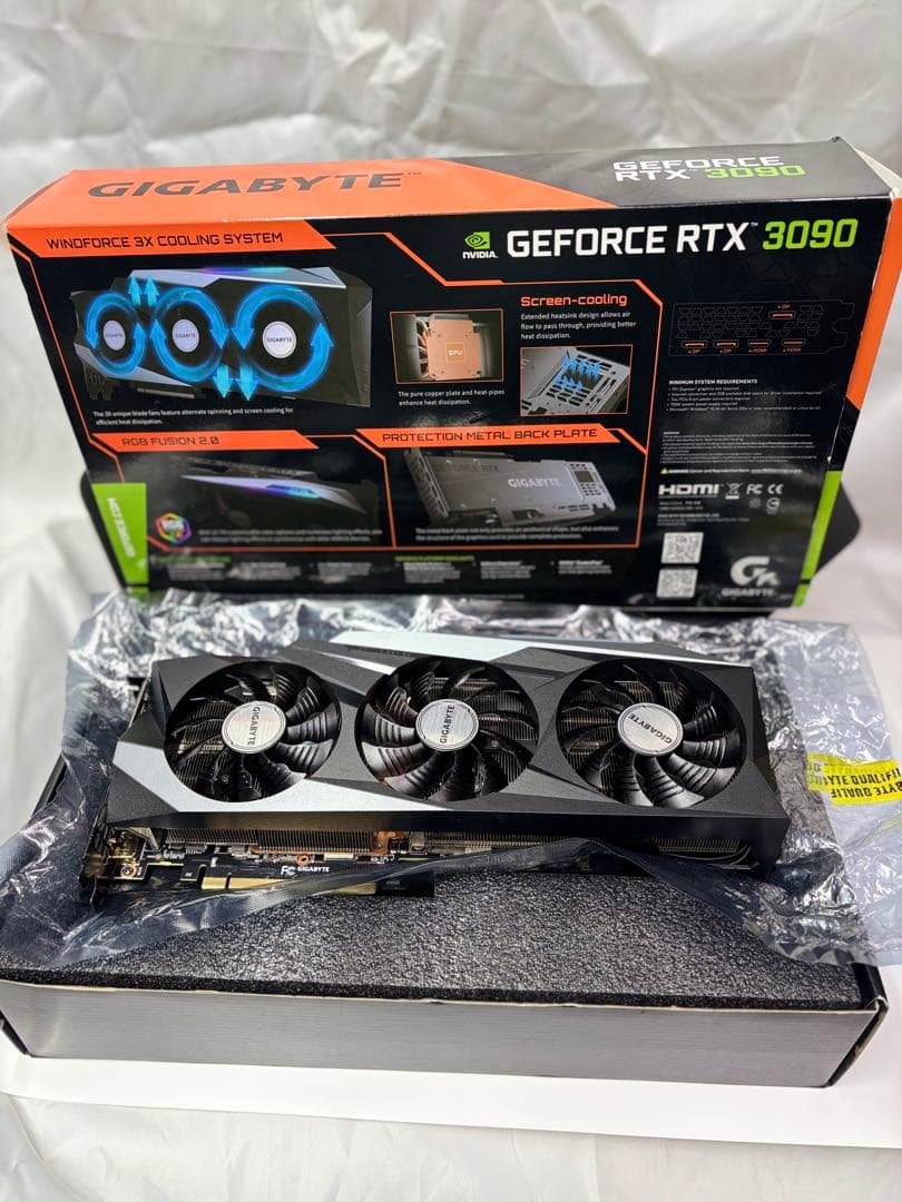 グラフィックボード・グラボ・ビデオカード GIGABYTE GeForce RTX 3090 GAMING OC 24G