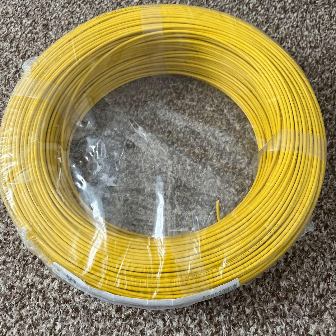 IV0.9SQ300m巻黄色住電日立ケーブル未使用未開封