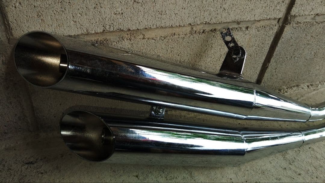 キタコマフラー