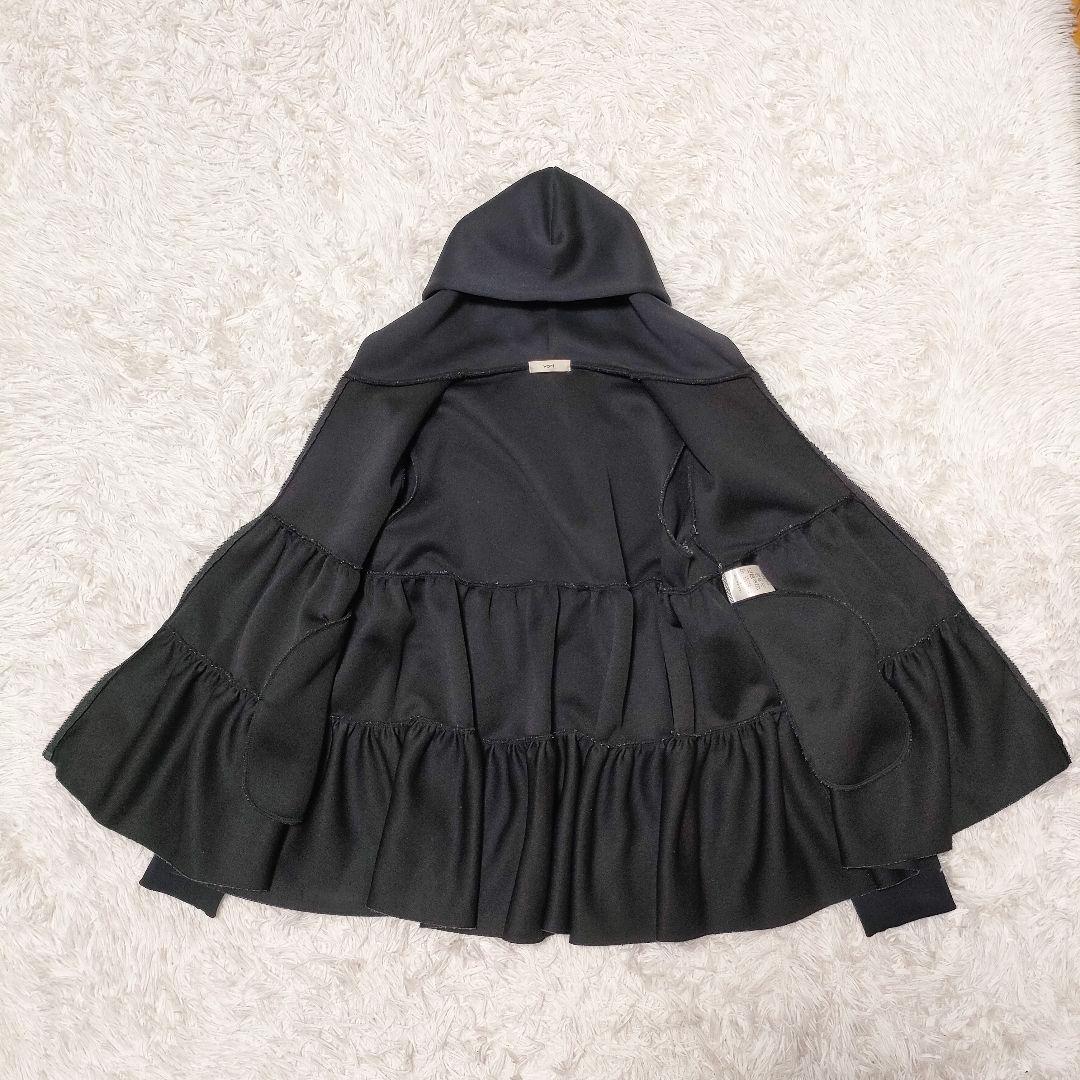 ✨️人気✨️定番✨️ ヨリ ダンボールティアードパーカー ジップアップ ブラック
