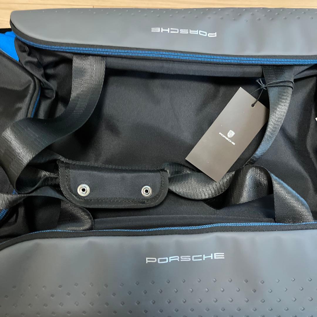 【新品未使用】ポルシェ タイカン スポーツバッグ　ボストンバッグ