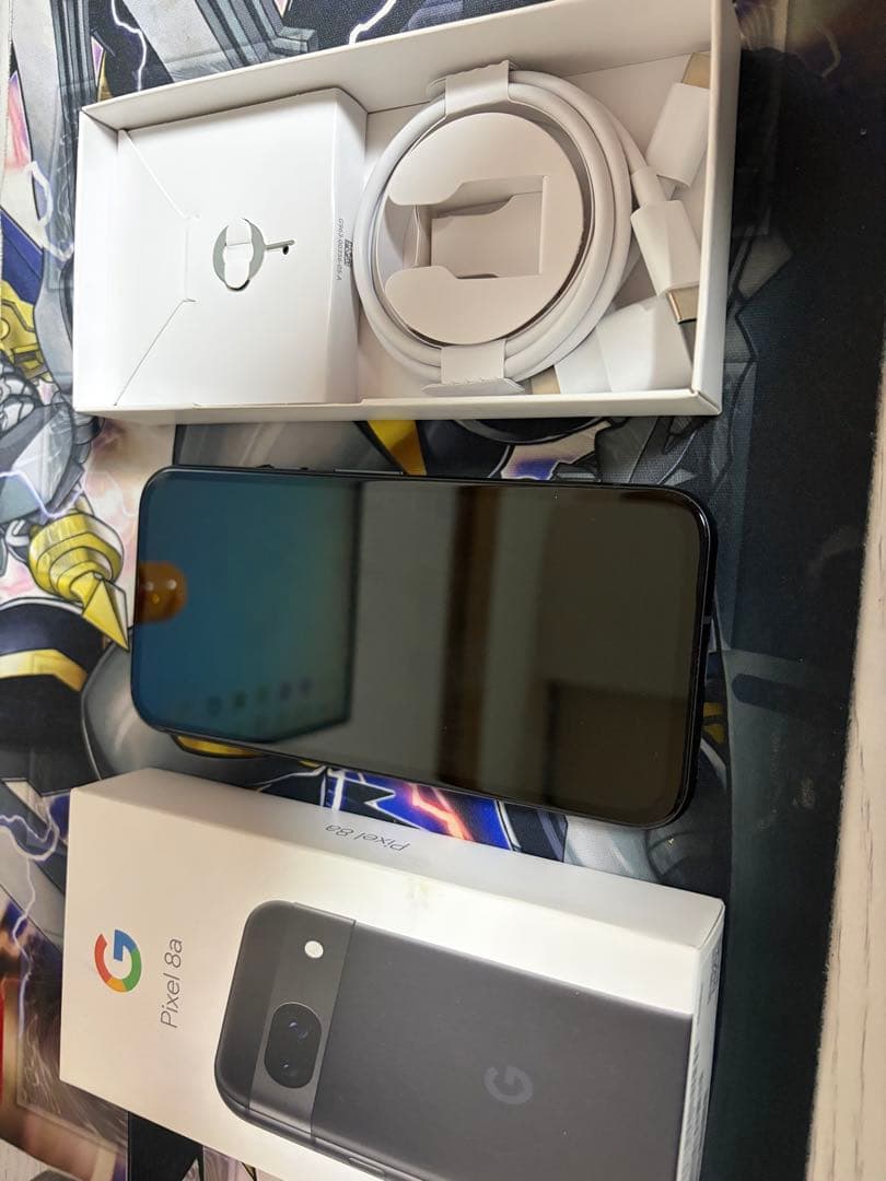 Google Pixel 8a オブシディアン本体 シートケース付き