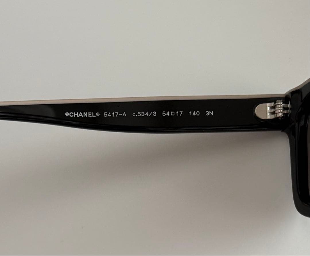 【専用品】【ほぼ未使用に近い】シャネル スクエア サングラス バイカラー A71