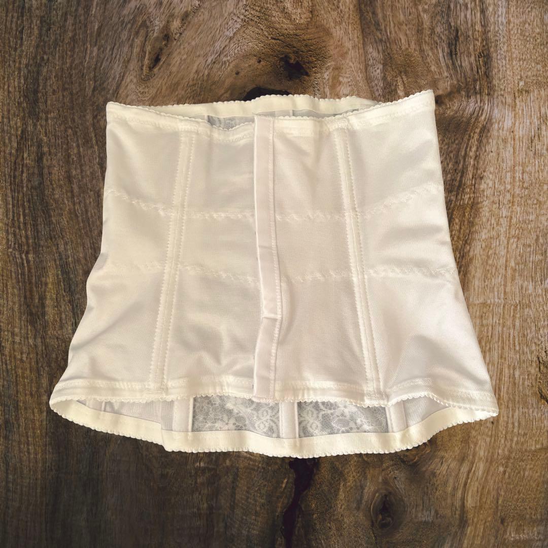 【美品】LIVE LOVE LAUGH ブライダルインナー C70 ウエスト64