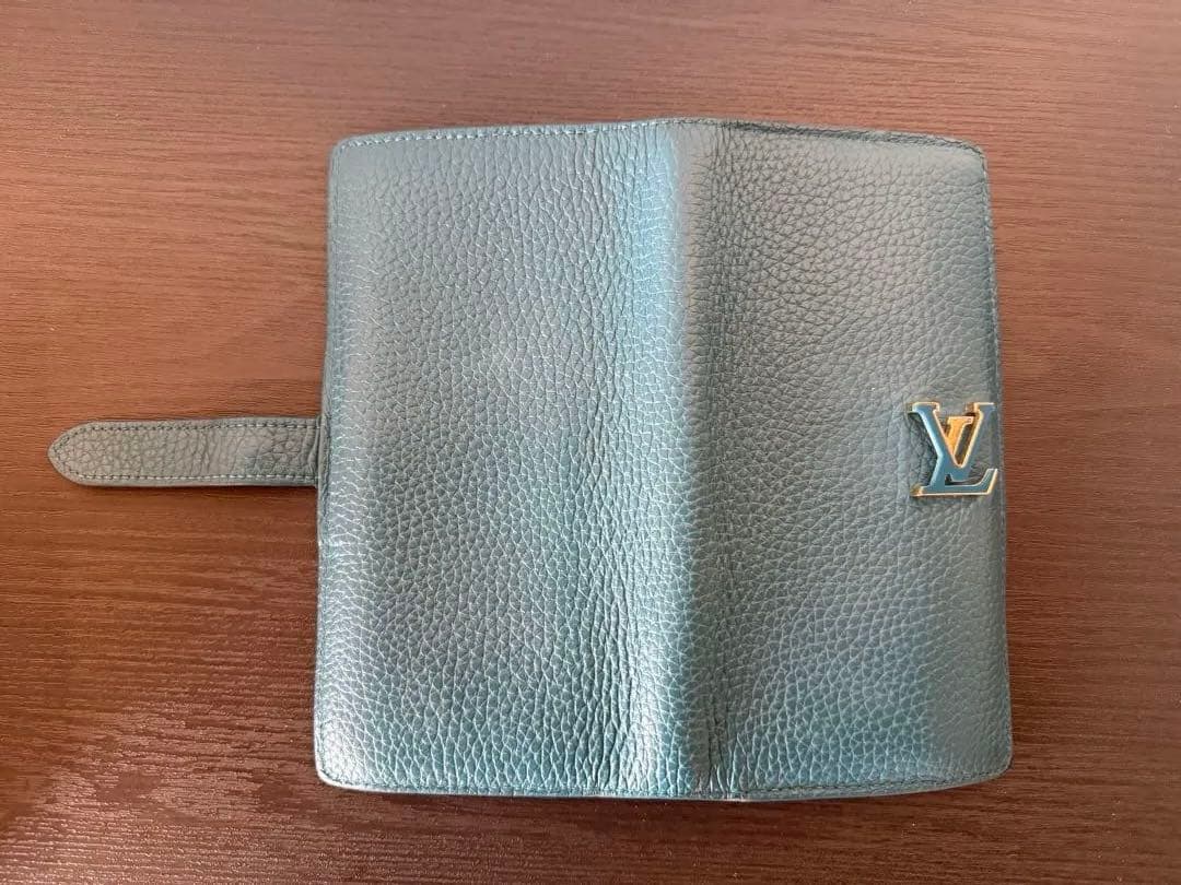 【値下げ不可】ルイヴィトン　LV ヴェルティカル ウォレット　グリーン　長財布