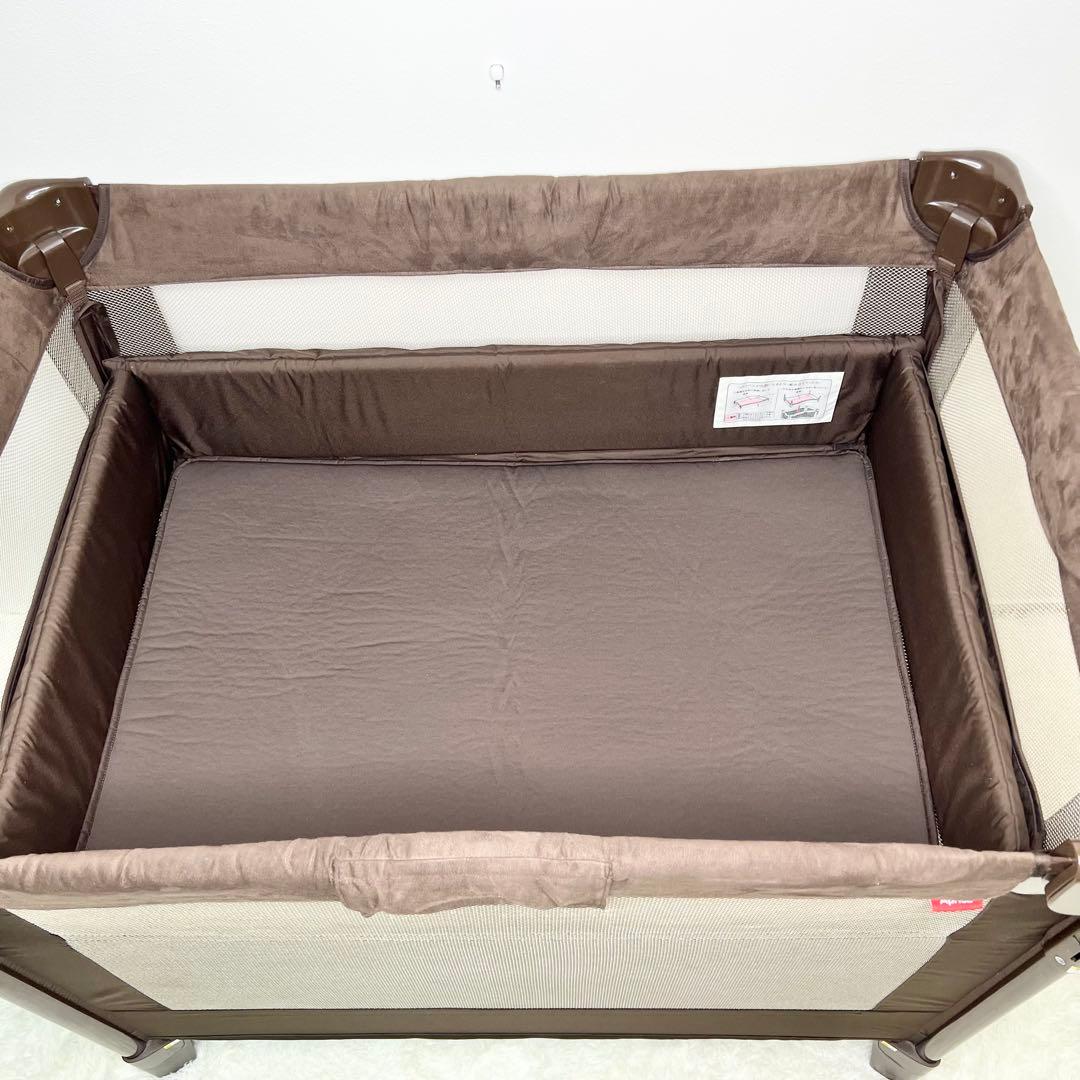 美品 Aprica ココネル エアー プラス ベビーベッド ブラウン 折りたたみ