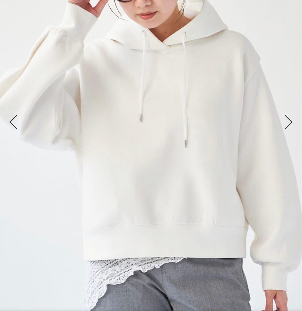 新品　IENA ベアWニットコンパクトフーディー　ホワイト