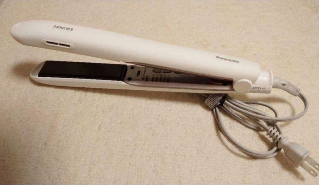 『美品』Panasonic ナノケアストレートヘアアイロンEH-HS9J