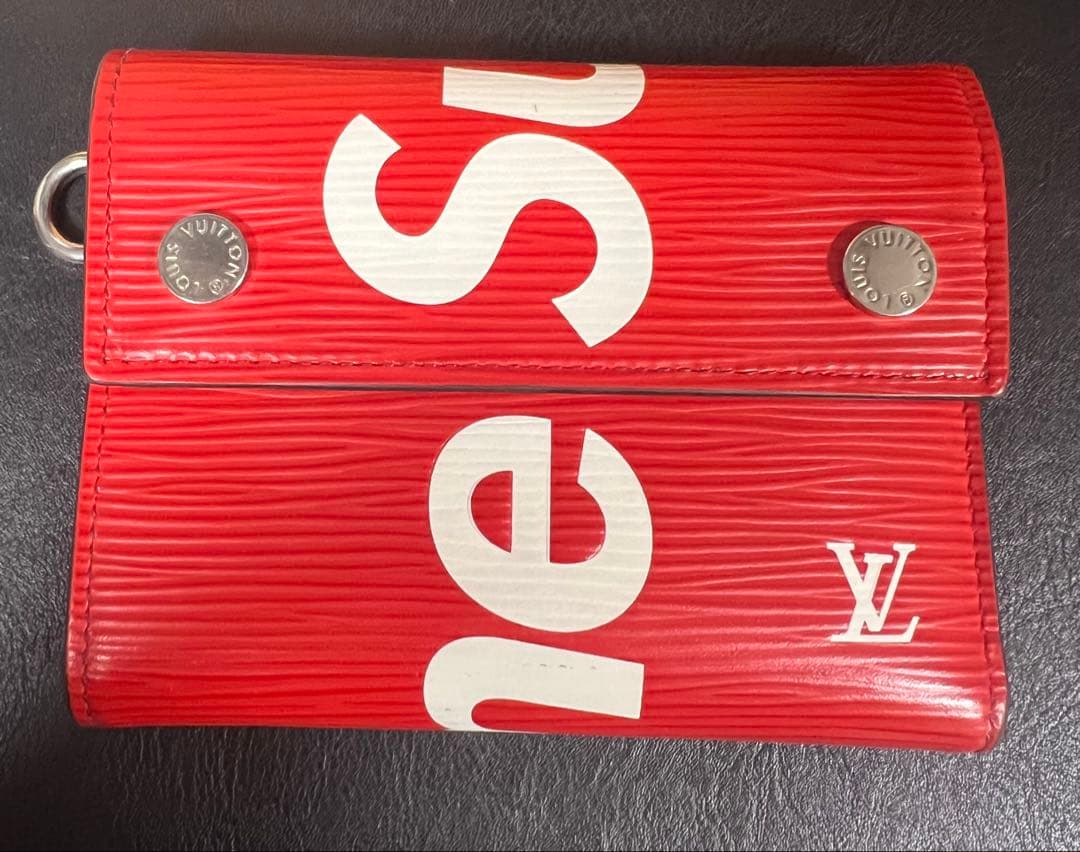 【専用】Taa꙳多忙の為メッセ遅れます(必3日) 様ルイヴィトン x シュプ