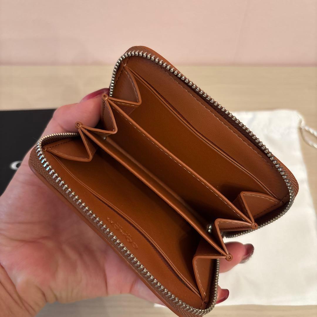 COACH ケース 小銭入れ　ラインストーン付き