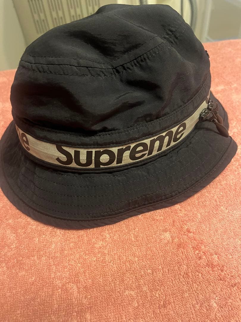 【超美品】Supreme Reflective Zip Crusher バケハ