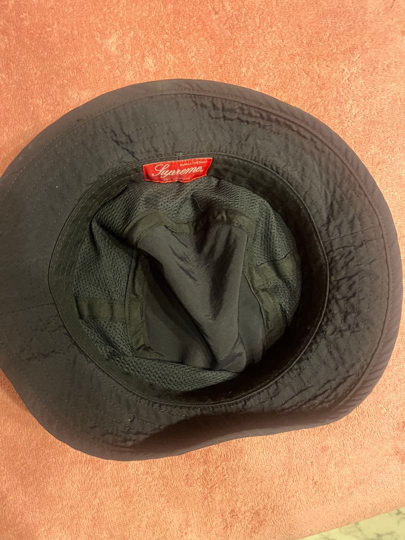 【超美品】Supreme Reflective Zip Crusher バケハ