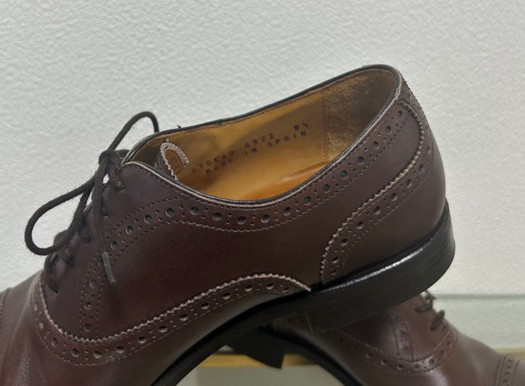 Berwick 別注品　内羽根セミブローグ　UK8.5