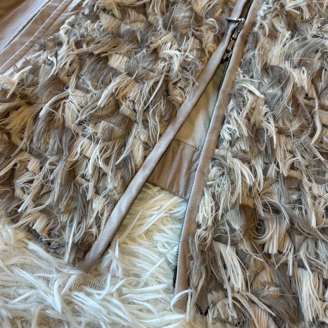 新品タグ付き　MORABITOモラビト　シャギーフェザーベスト　40