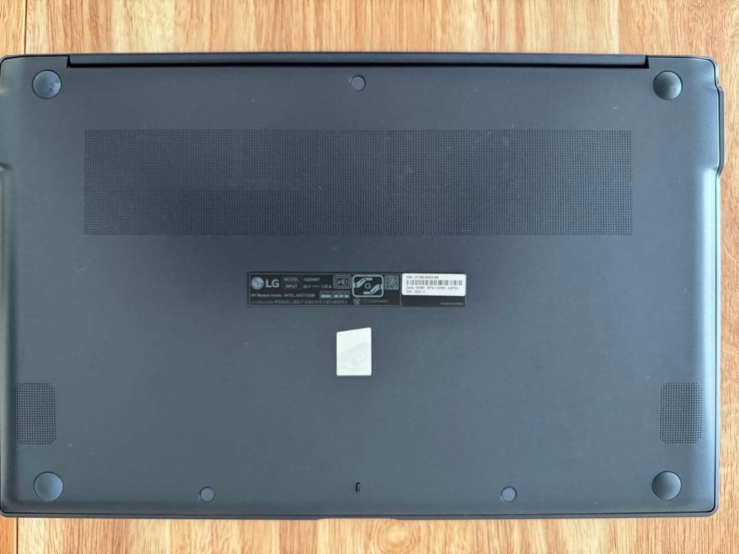 Windowsノート本体 LG gram SuperSlim 15Z90RT-NP75J