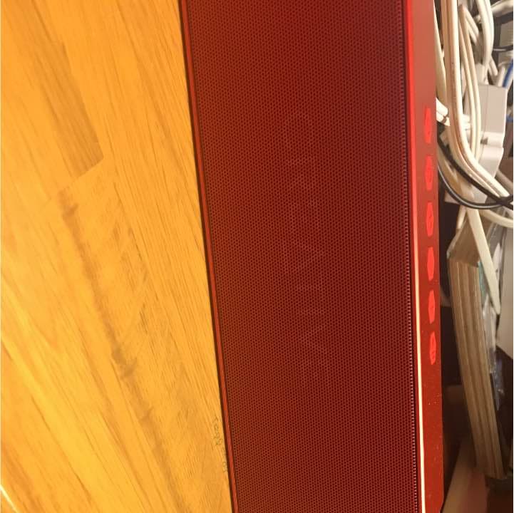 クリエイティブ ポータブルスピーカー