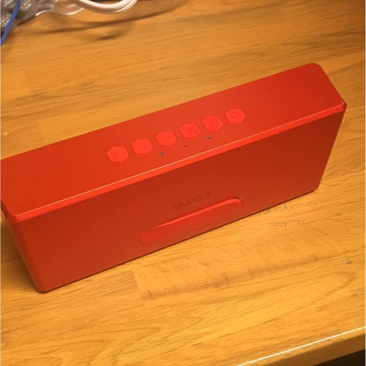 クリエイティブ ポータブルスピーカー