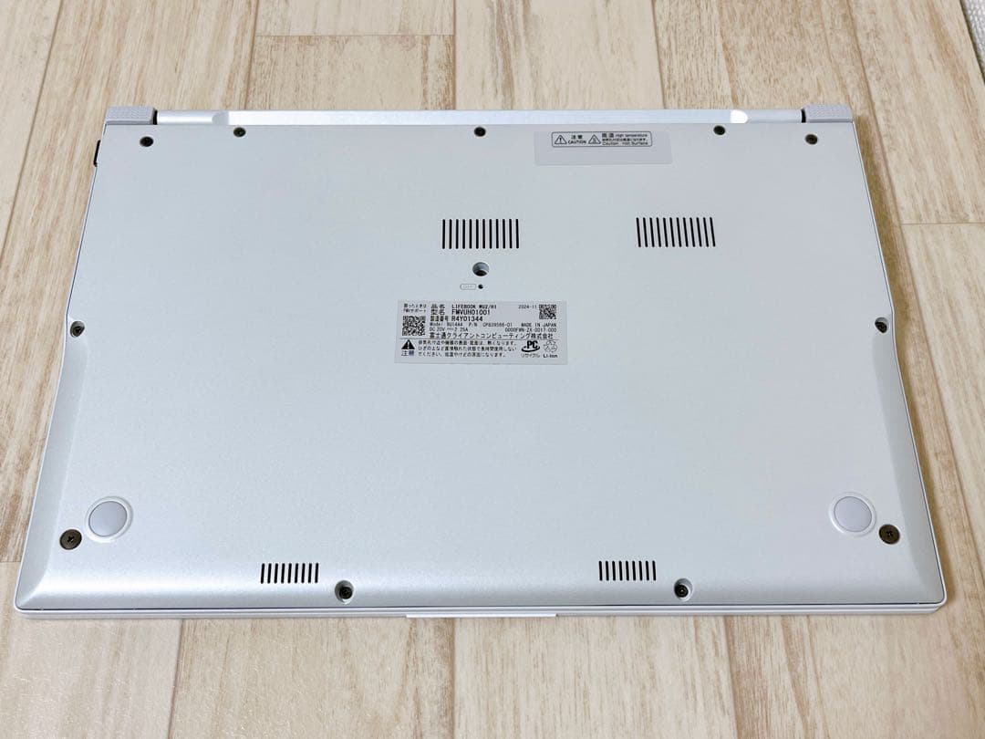 【極美品】富士通 LIFEBOOK WU2/H1 Core i5 カスタマイズ品