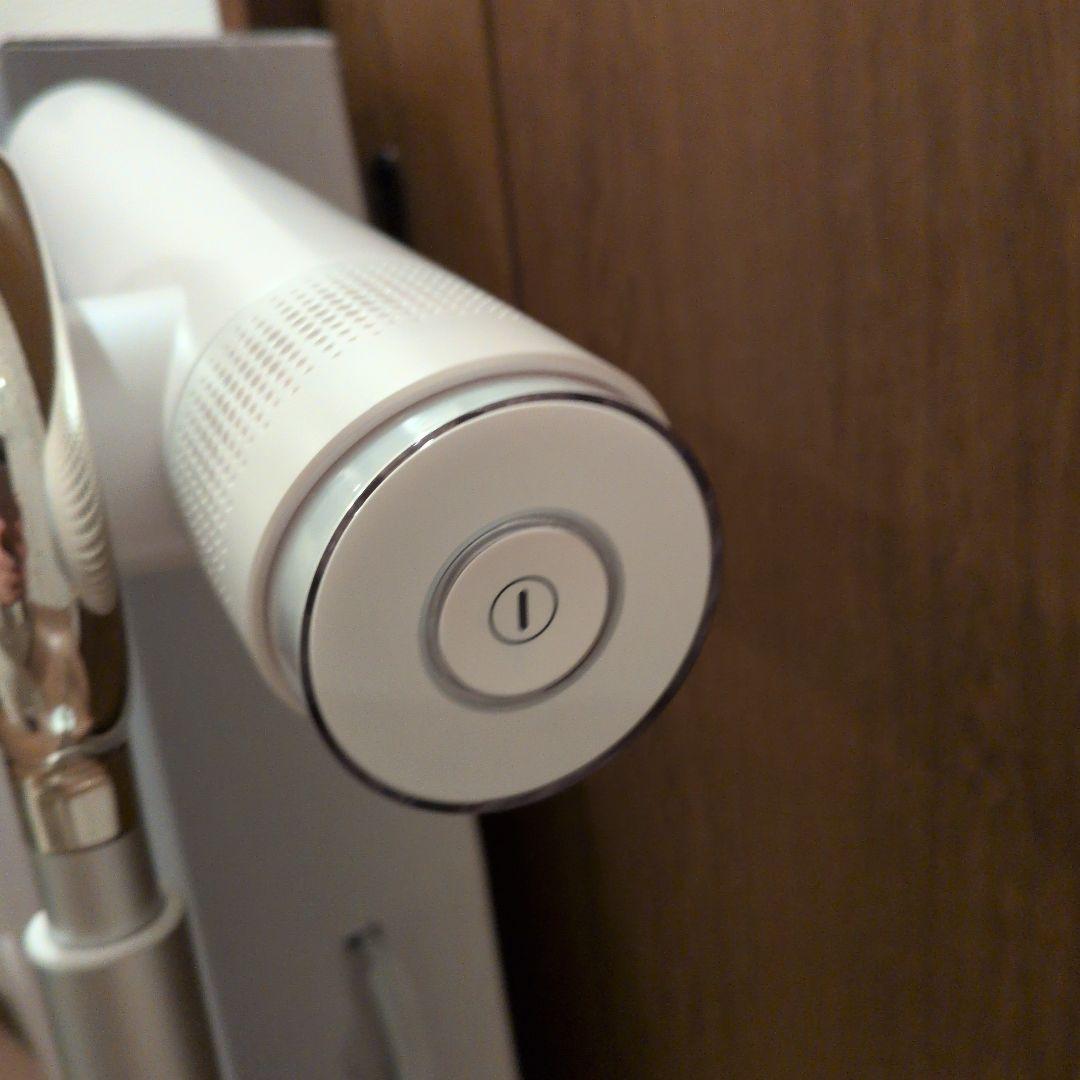 BISARA PRO ハンズフリースタンドヘアドライヤー