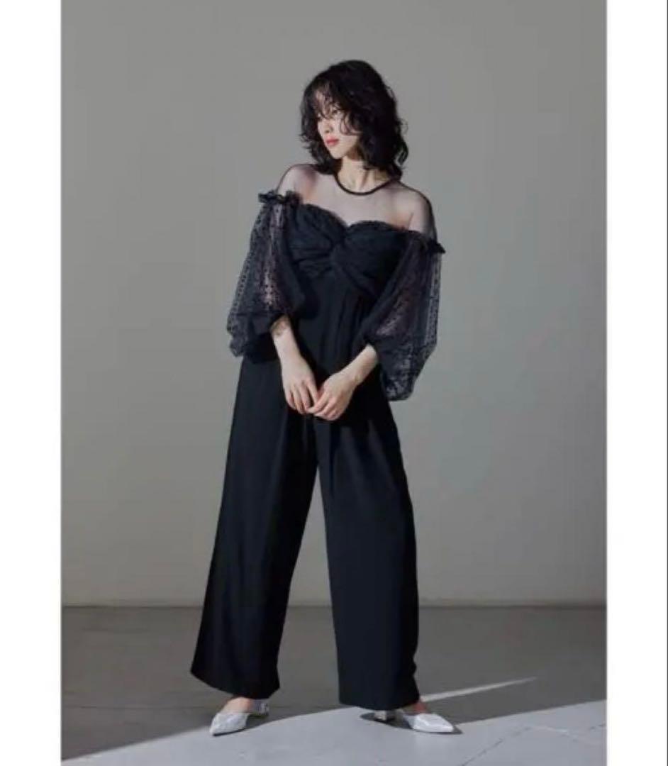 フロッキードットパンツドレス　パーティー　お呼ばれ　同窓会