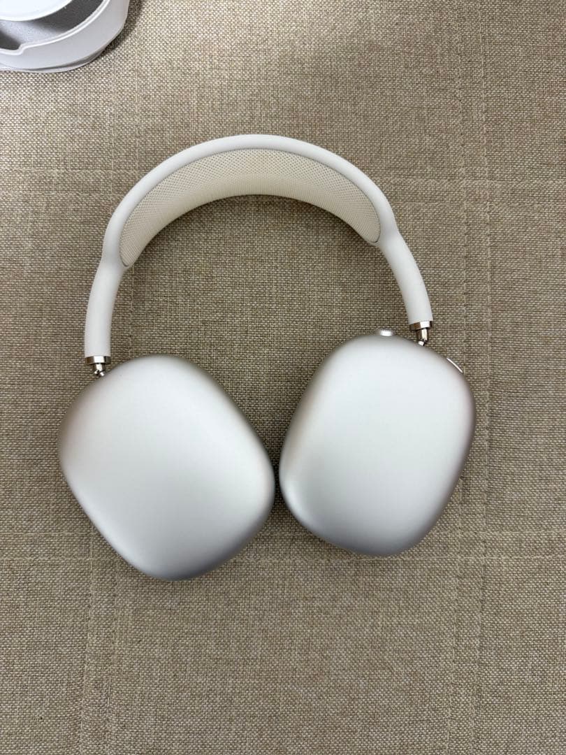 AirPods Max シルバー ワイヤレスヘッドフォン 本体 正規品