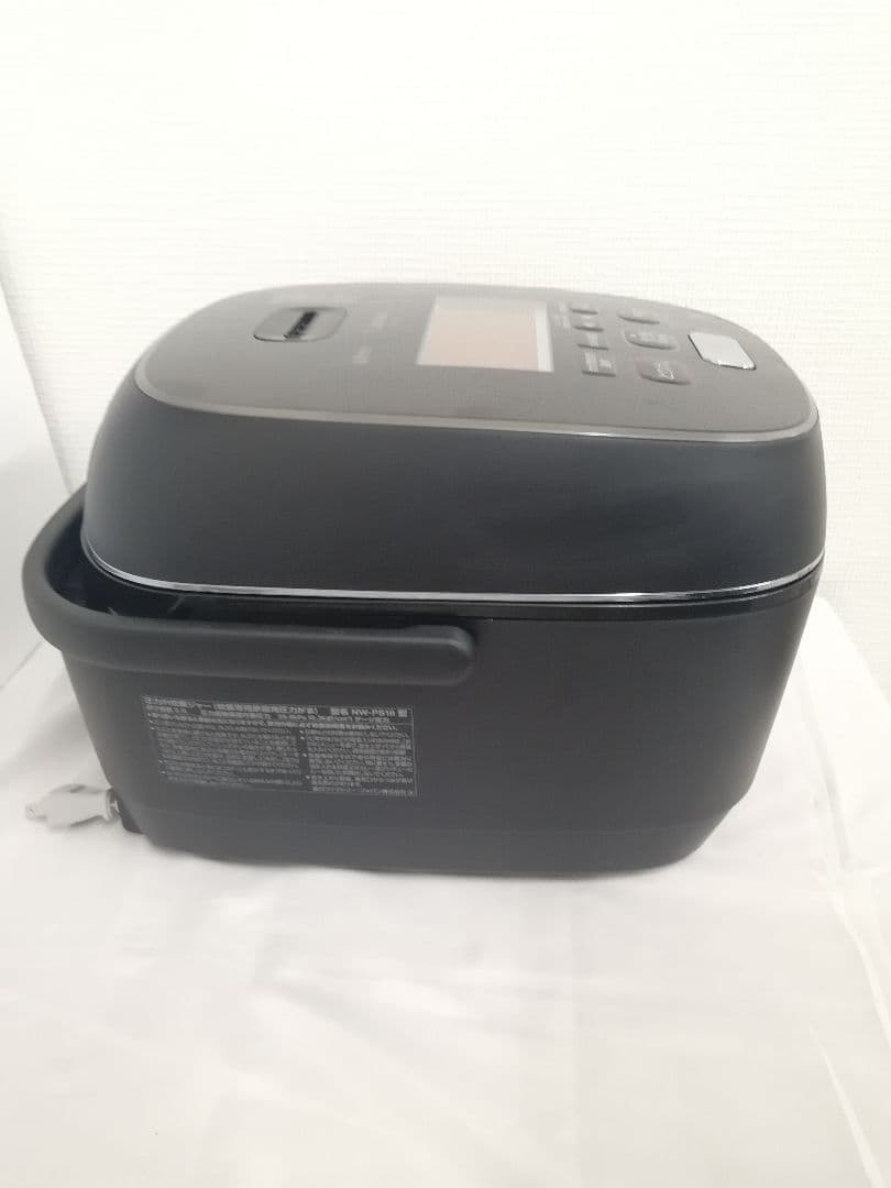 象印　圧力IH炊飯器　炎舞炊き　NW-PS18