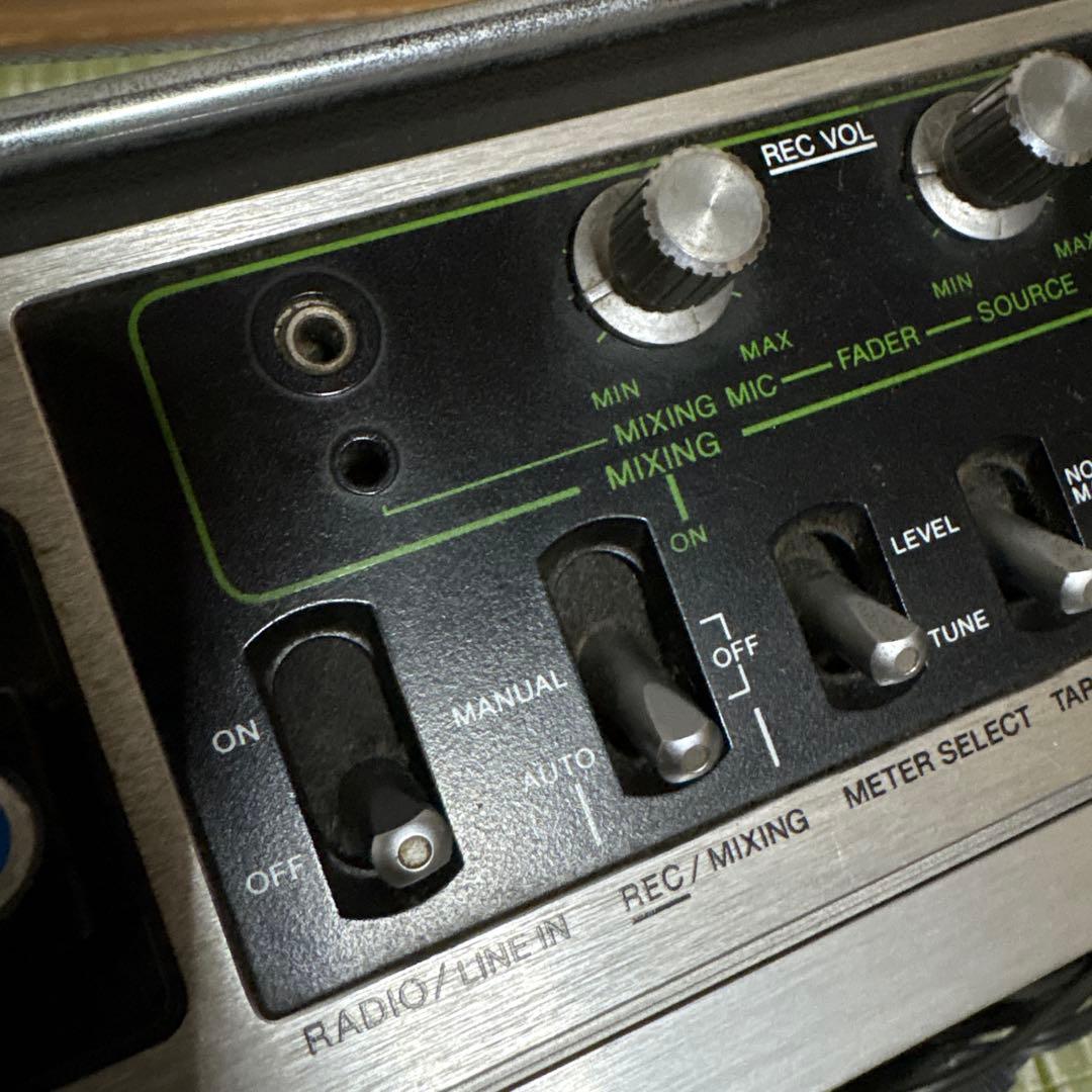 ソニー SONY カセットコーダー ラジカセ CF-1980V 3バンド　レトロ