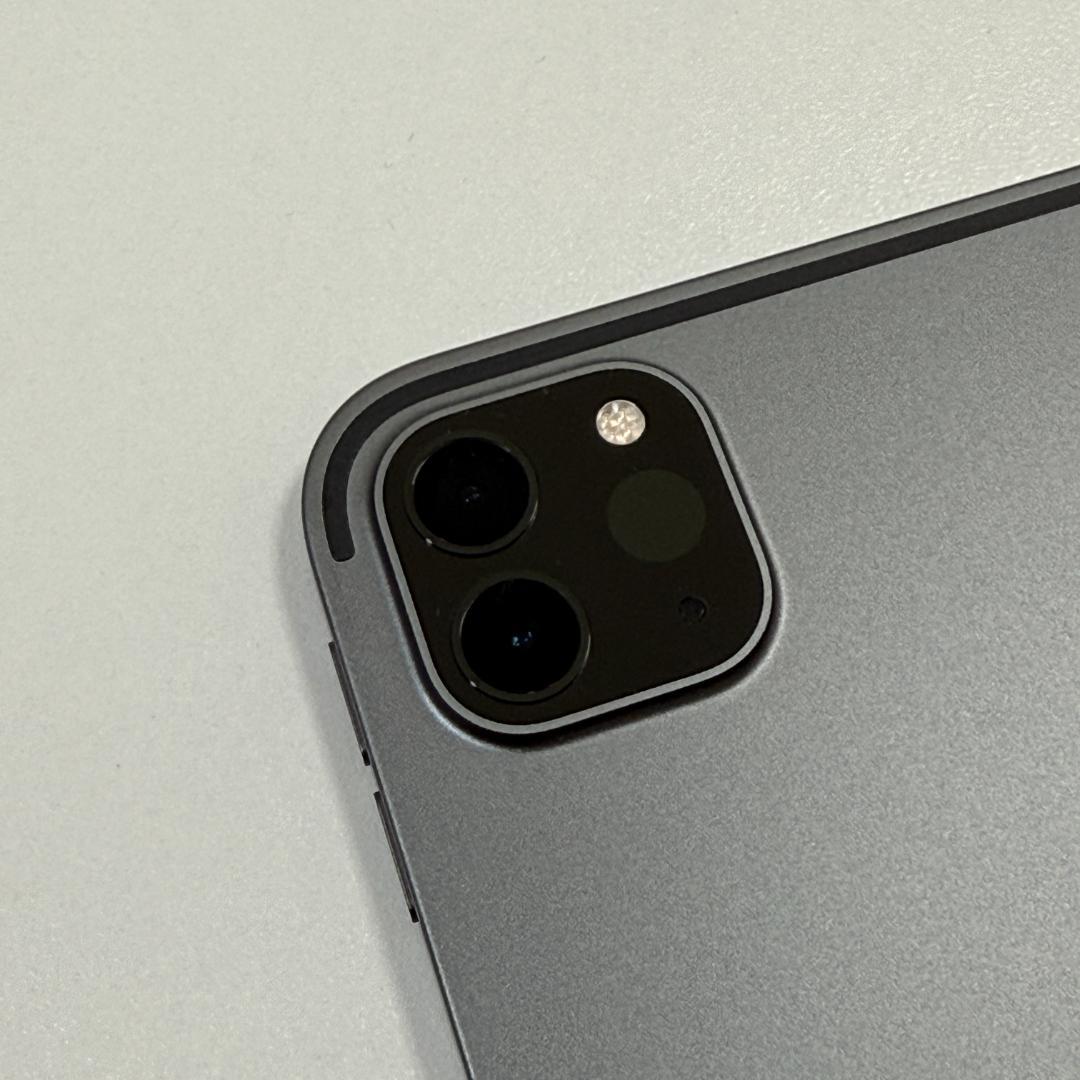 美品 iPad Pro 12.9インチ 第5世代 128GB