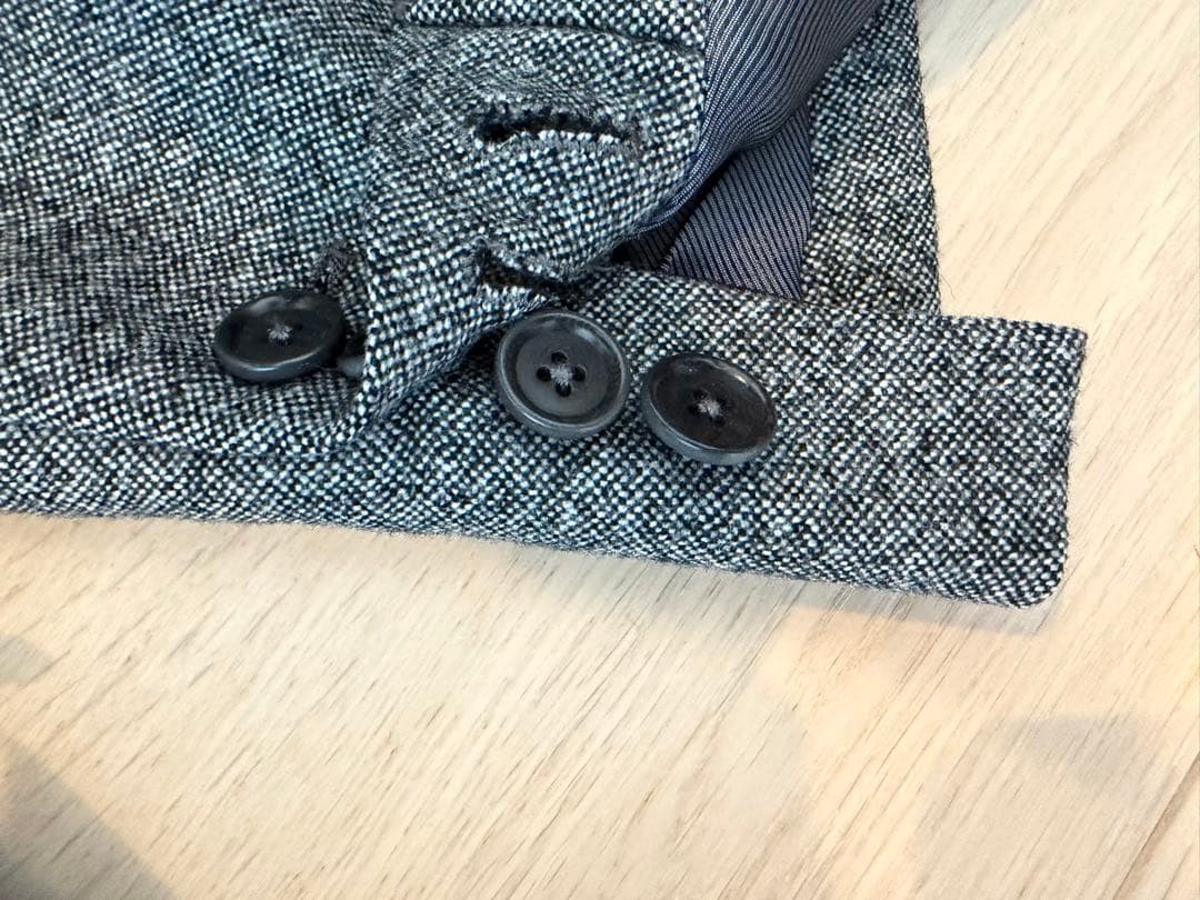 De Petrillo （ベトリロ）グレー ビジネススーツ