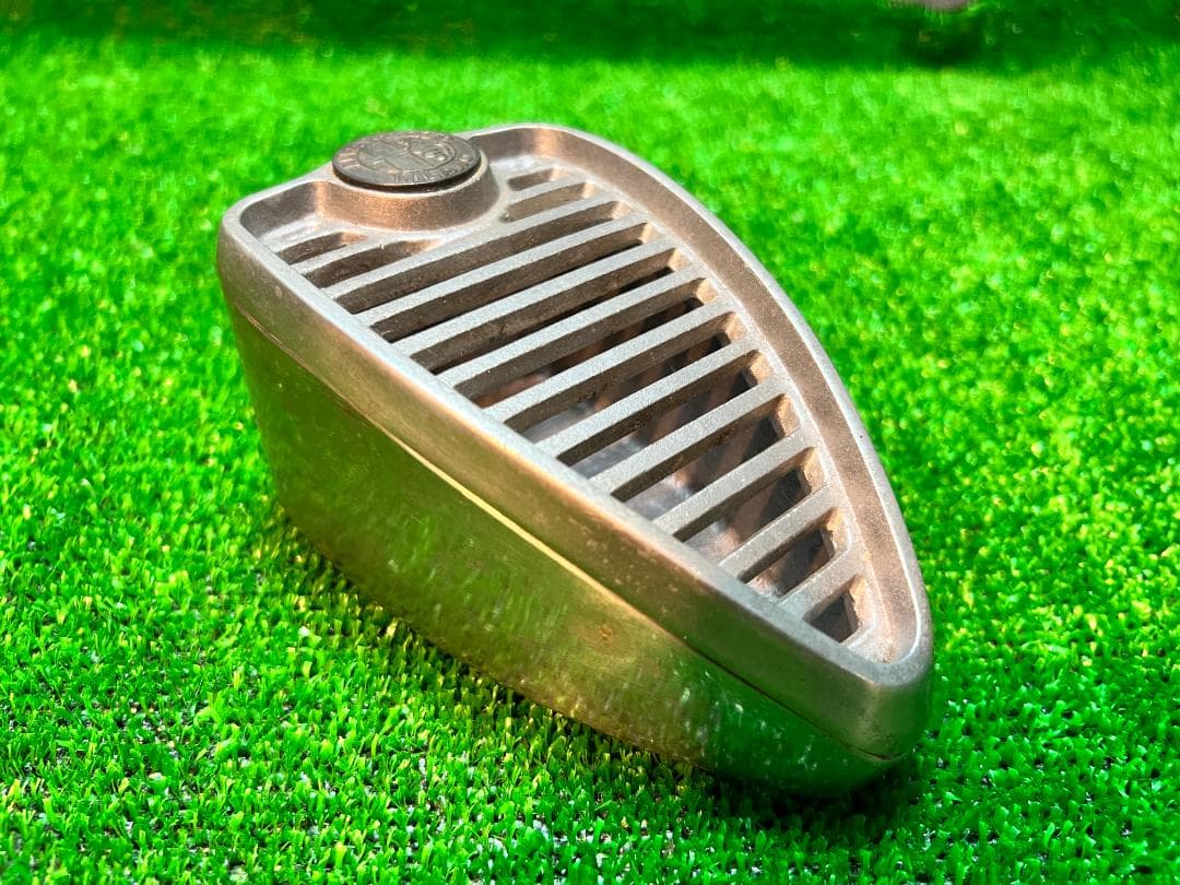 アルファロメオ エンブレム 盾型グリル 灰皿・小物入れ