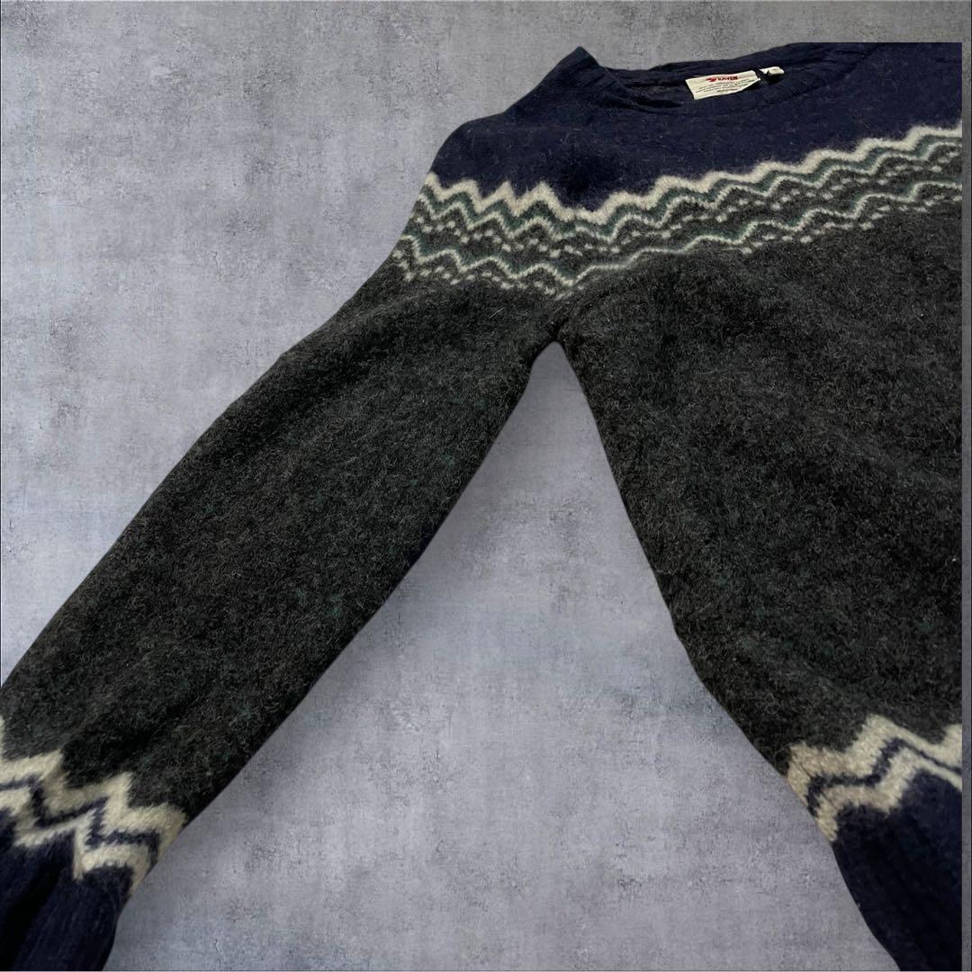 RaiFJALL RAVENフェールラーベン ノルディック柄ウールニット