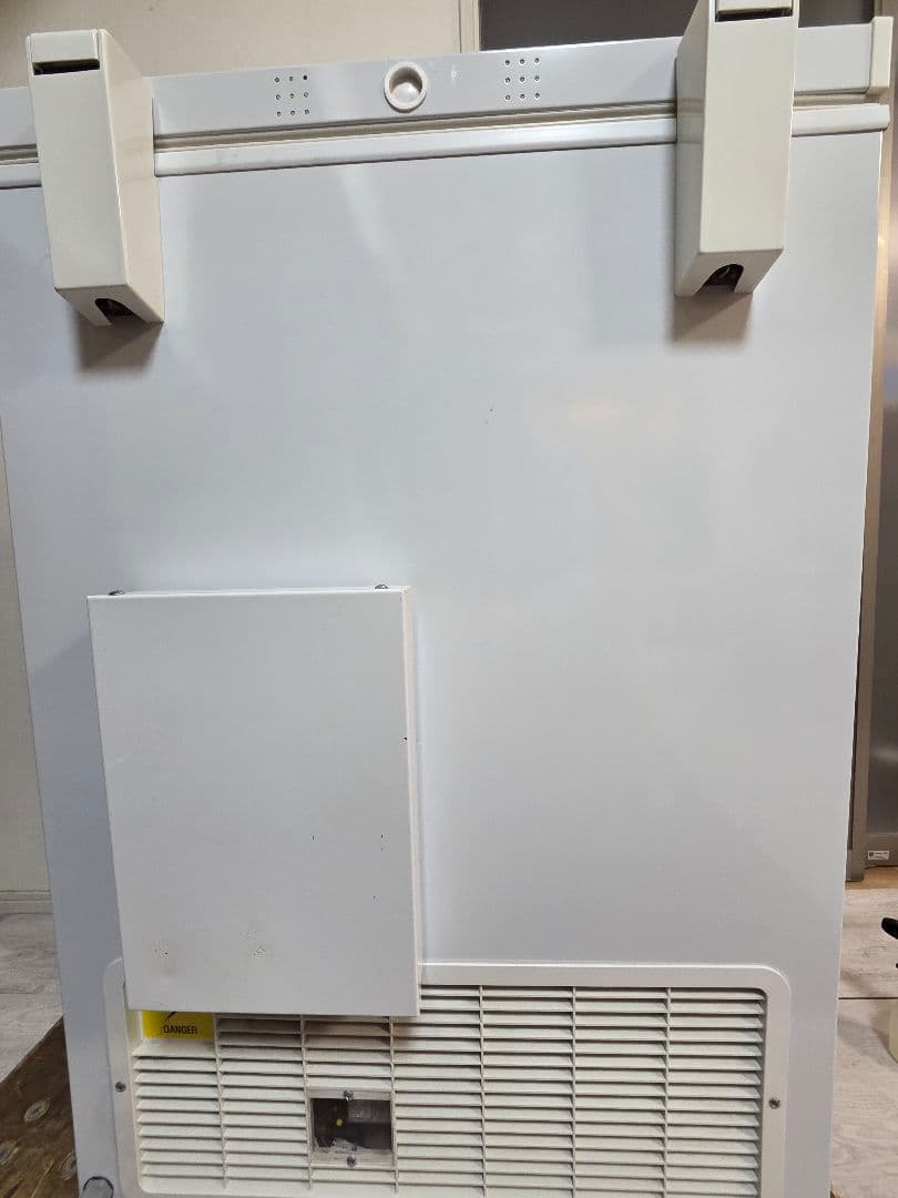 EBAC -80℃ ワクチン保管用 　冷凍庫 74L UD-80W74NF