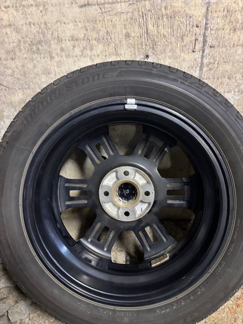 ② 送料込みにしました！　ダイハツ純正アルミホイール　　15インチ　2本のみ