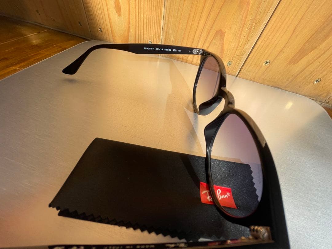 RayBanレイバン RB4259F 601/19 グレ−グラデーション