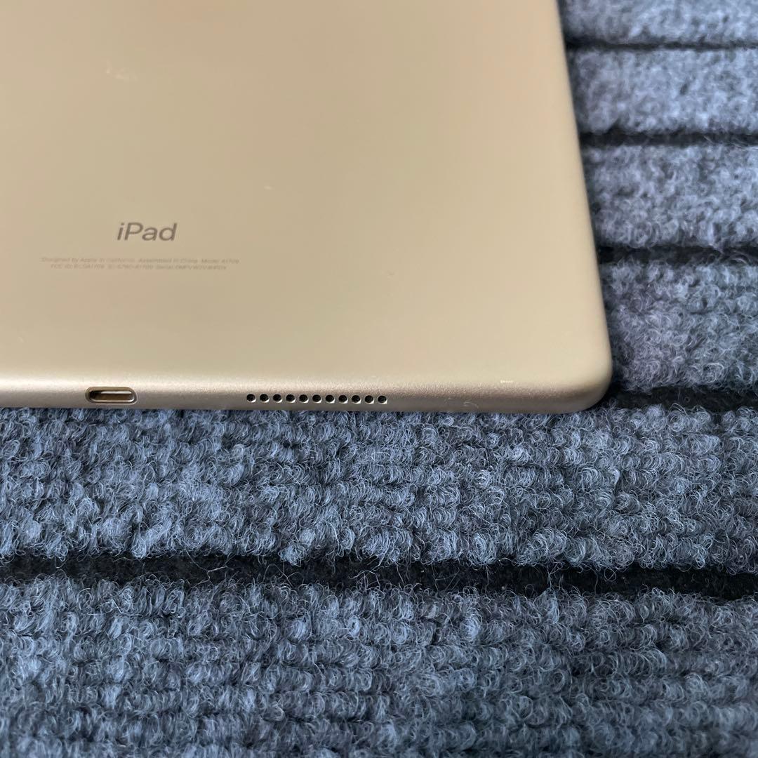 229 iPad Pro10.5 256GB SIMフリー　ゴールド
