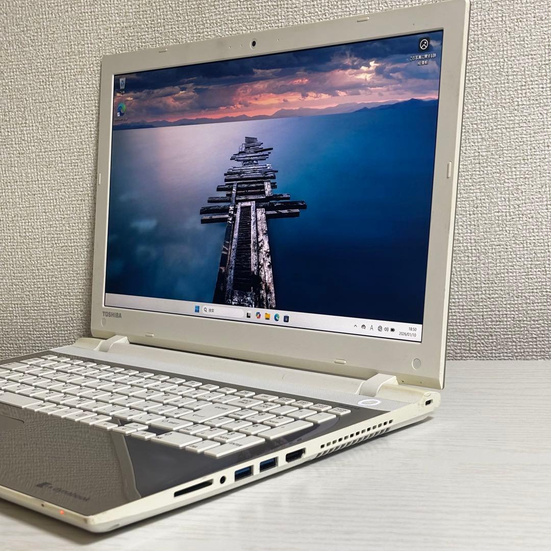 6世代 Core i3 8GB Windows11 Office パソコン