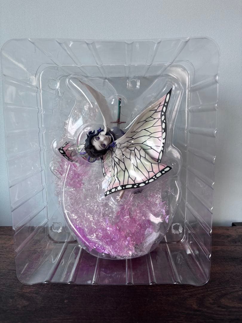 鬼滅の刃 胡蝶しのぶ 1/8スケールフィギュア