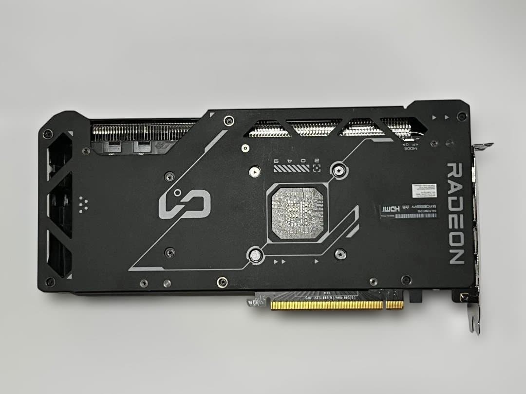 グラフィックボード・グラボ・ビデオカード ASUS Radeon RX 7800 XT OC 16GB