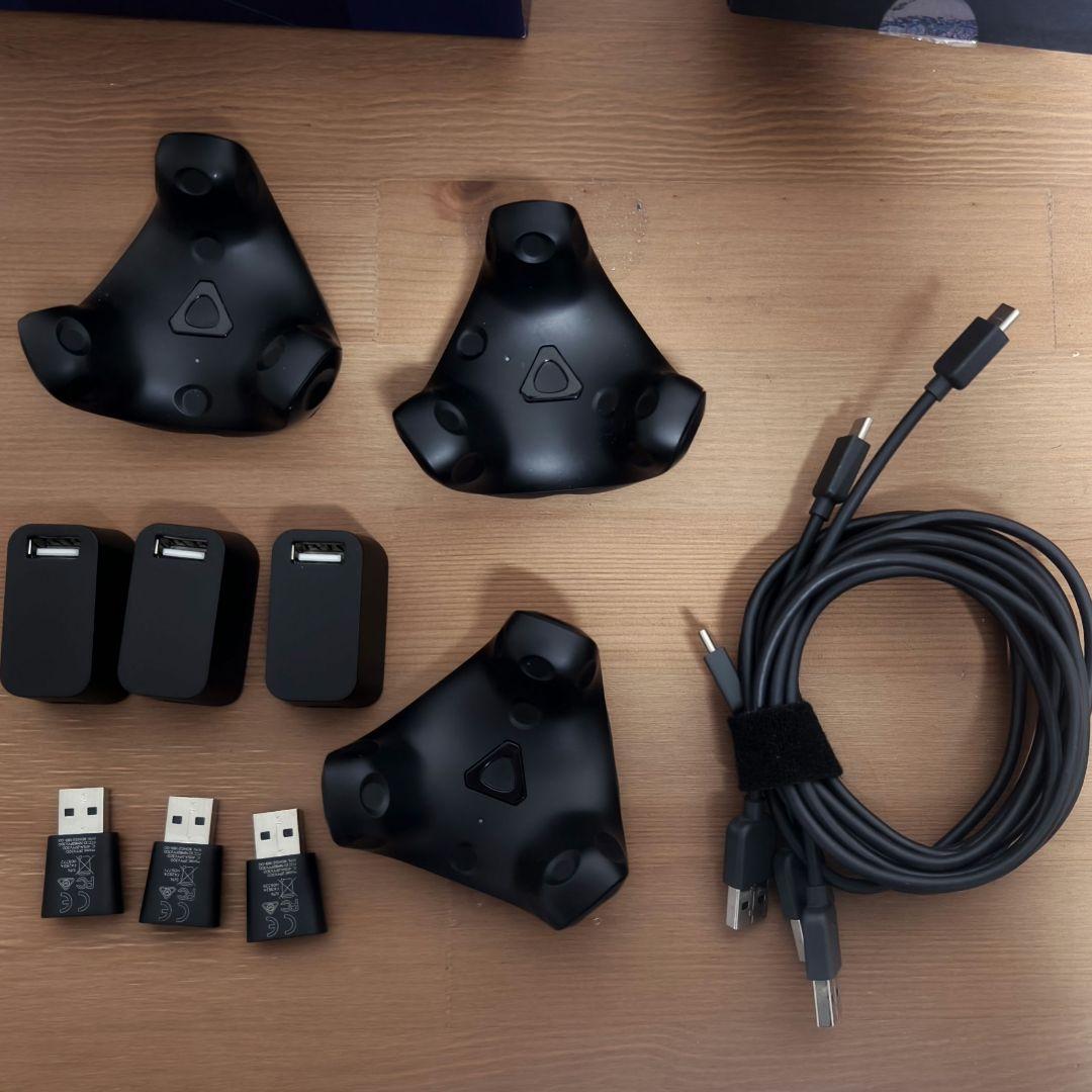 VIVE Tracker 3.0 3個セット　トラッカー 3.0