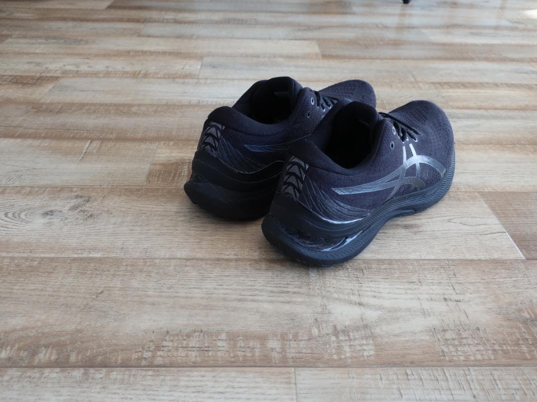 ★人気 アシックス ゲルカヤノ29 ブラック 26.5 高機能ランニングシューズ