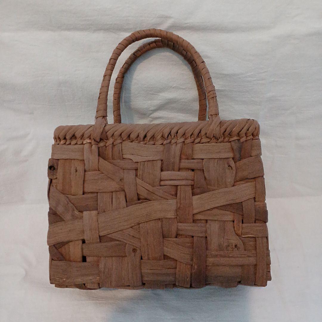 小さい国産山葡萄かご　乱れ編み