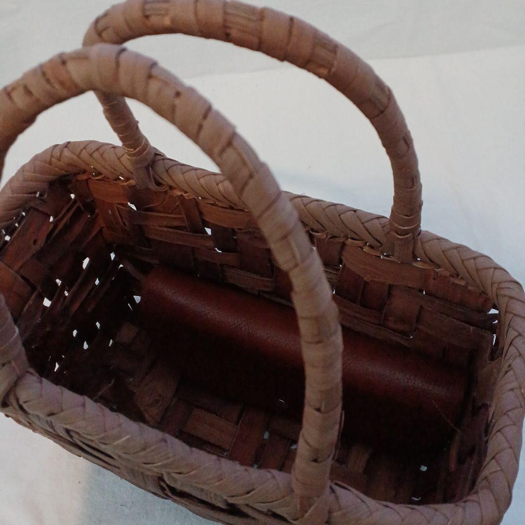 小さい国産山葡萄かご　乱れ編み