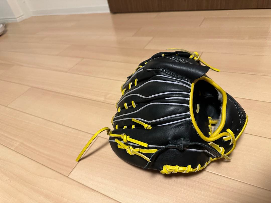 アシックス　投手用　軟式